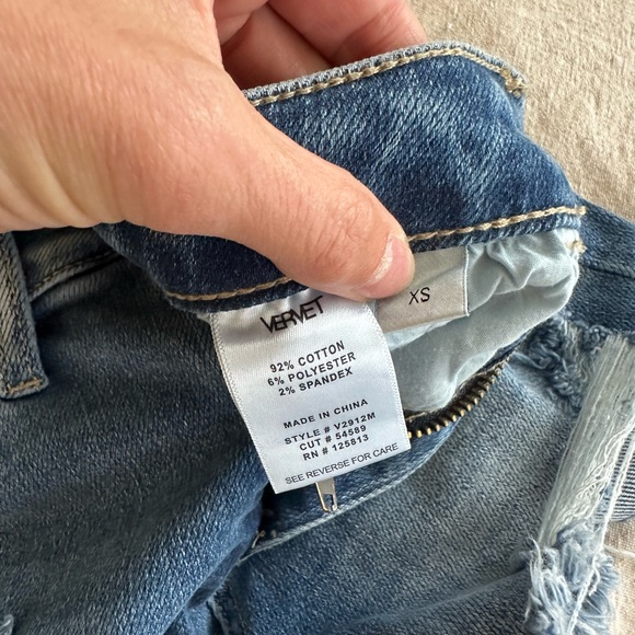 Stylish Distressed Blue Jean Shorts - Picture 3 of 4